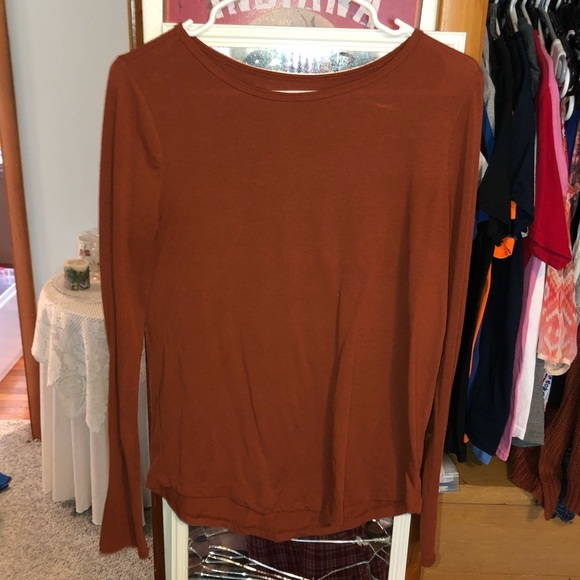 Tops - burnt orange top